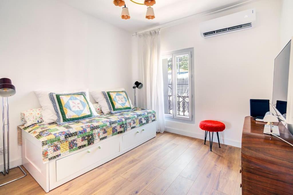 Appartement Place Des Halles Sete Luaran gambar