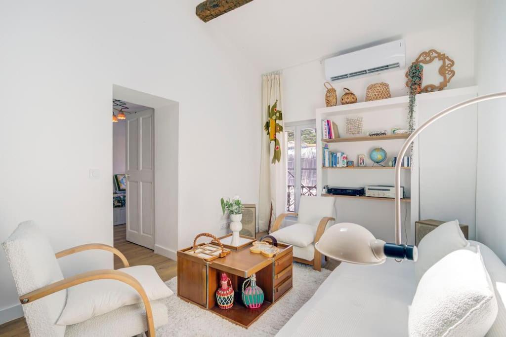Appartement Place Des Halles Sete Luaran gambar